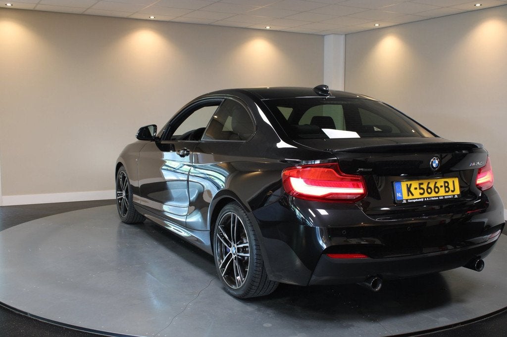 BMW 2-serie Coupé M240i xDrive High Executive *Stage2|446Pk, Auto's, Gebruikt, Euro 6, 4 stoelen, Zwart