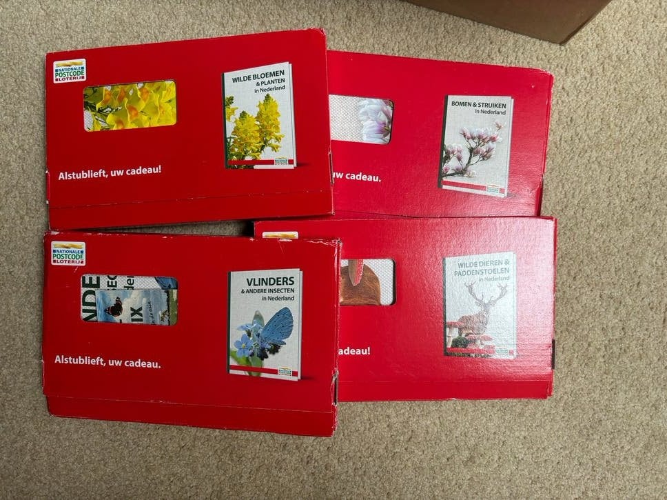 Natuurboeken Postcode Loterij: Bomen, Dieren, Bloemen, Vlind, Boeken, Ophalen of Verzenden, Zo goed als nieuw, Natuur algemeen