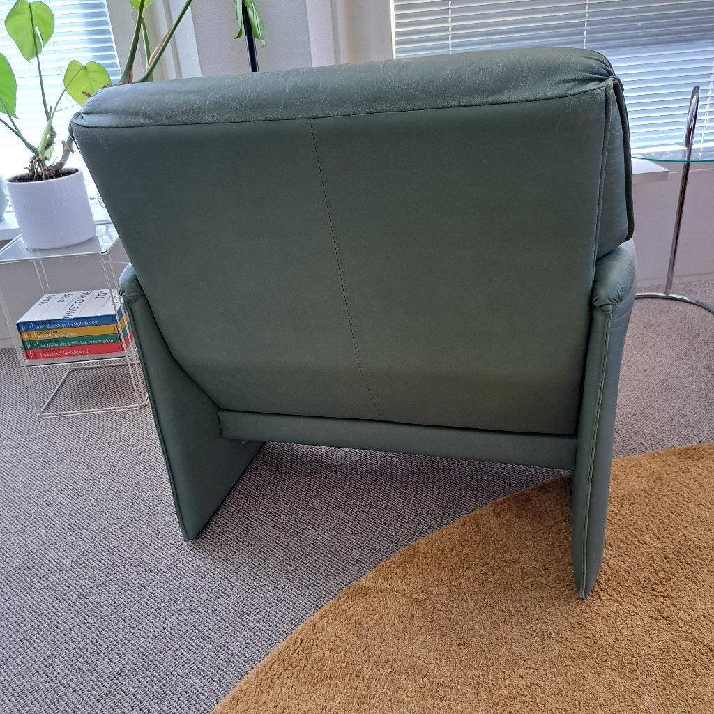 Leolux Fauteuil, type Bora, olijfgroen, Ophalen, Gebruikt, 75 tot 100 cm, Hout
