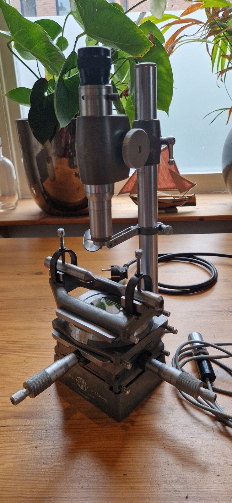 Hilger & Watts meetmicroscoop, Ophalen, Gebruikt, Minder dan 400x, Onderdelen of Toebehoren