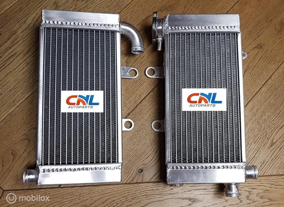 Radiateur Honda Super Hawk VTR1000F V-Twin 1997-2005 98 99, Nieuw, Ophalen of Verzenden