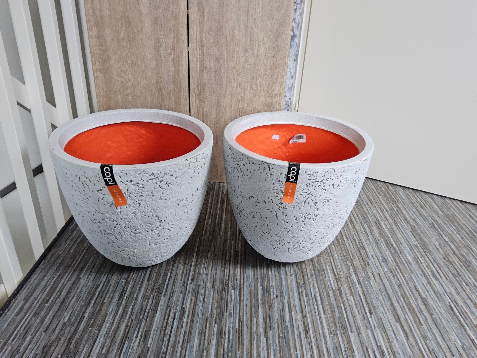 2 nieuwe capi buitenpotten, Ophalen, Kunststof, Minder dan 30 cm, Rond
