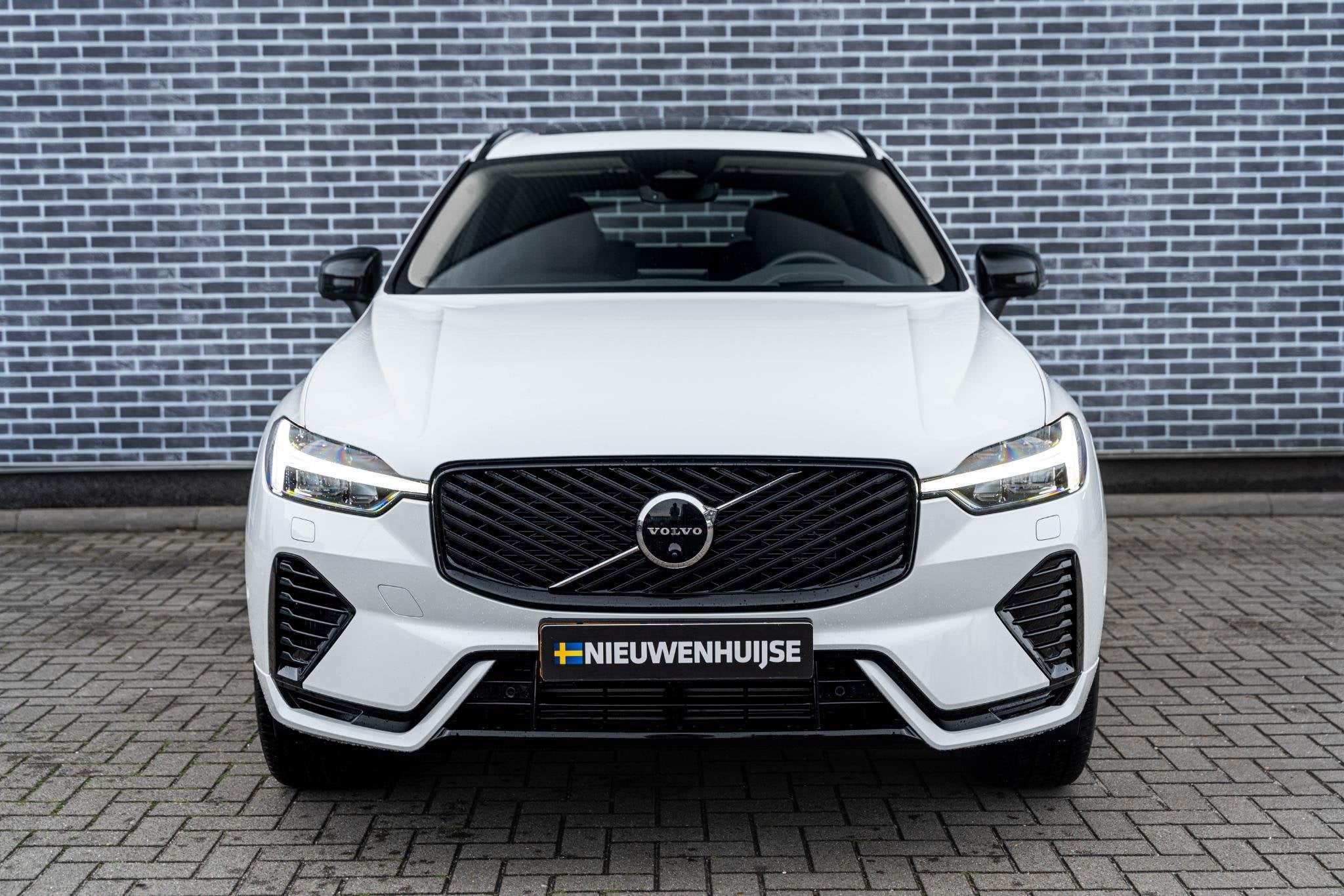 Volvo XC60 2.0 T6 Plug-in Hybrid AWD Ultra Dark | PHEV | Tre, Auto's, Volvo, Gebruikt, Euro 6, 4 cilinders, 180 min