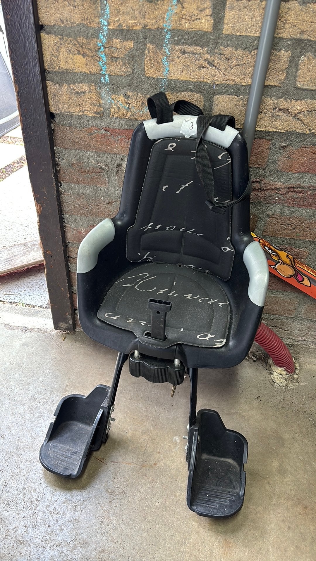 Bobike mini+, Fietsen en Brommers, Fietsaccessoires | Fietsstoeltjes, Ophalen, 0 t/m 18 kg, Voorzitje, Gebruikt