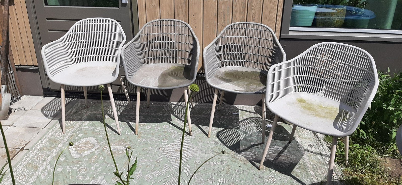 4 tuinstoelen (niet stapelbaar), Ophalen, Gebruikt