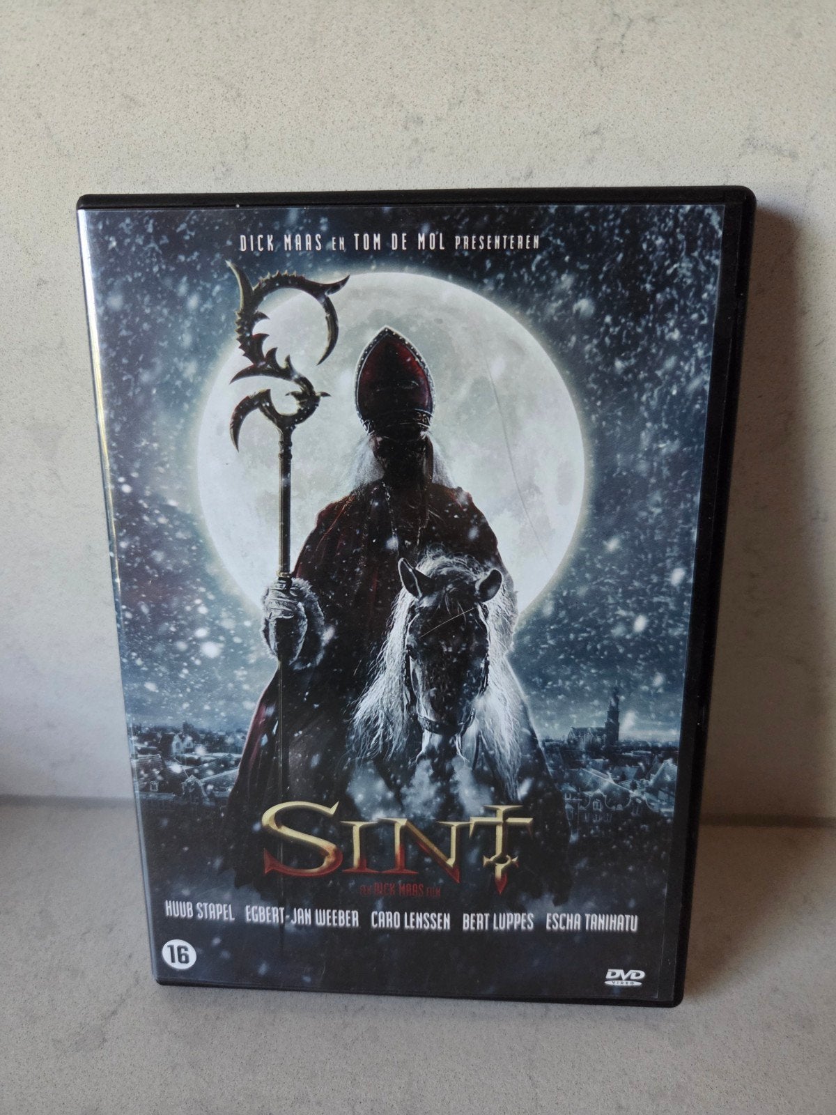 Sint - Huub Stapel / Dick Maas, Alle leeftijden, Ophalen of Verzenden, Zo goed als nieuw