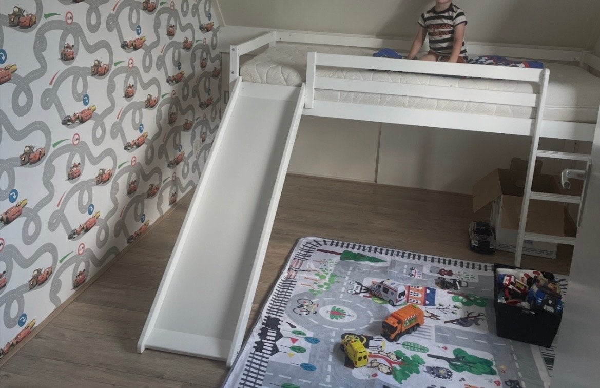 Hoogslaper met glijbaan en lattenbodem, Kinderen en Baby's, Kinderkamer | Bedden, Ophalen, 85 tot 100 cm, Gebruikt, Hoogslaper of Stapelbed