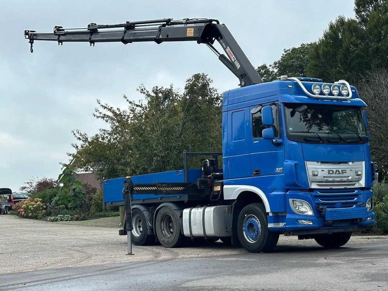 DAF XF 460 6x4! HIAB 24TM CRANE/KRAN/TREKKER/BAKWAGEN!BAUKRA, Auto's, Automaat, Achterwielaandrijving, 460 pk, Euro 6