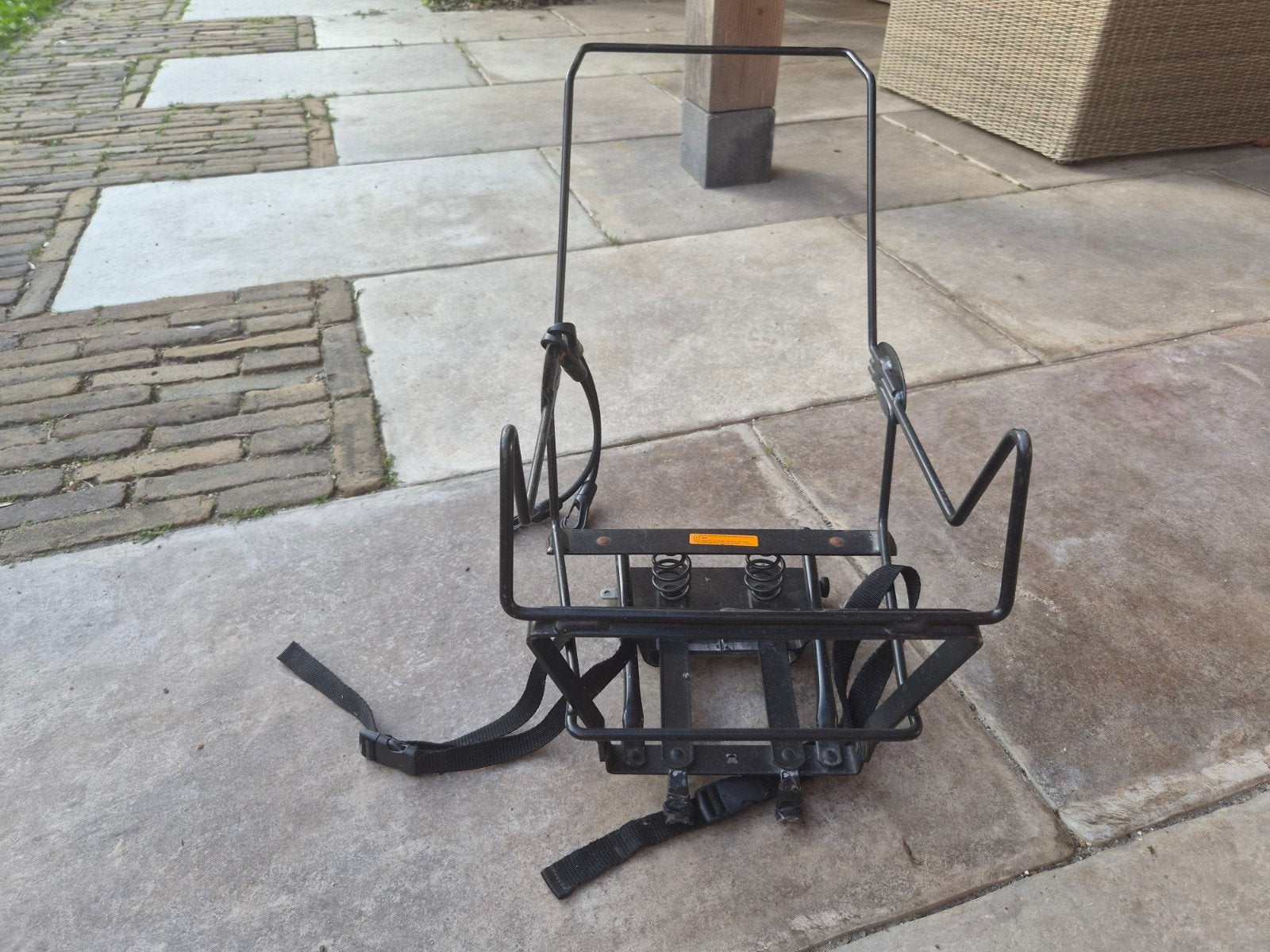 Maxicosi drager voor fiets, Fietsen en Brommers, Fietsaccessoires | Fietsstoeltjes, Ophalen, Gebruikt, Onbekend