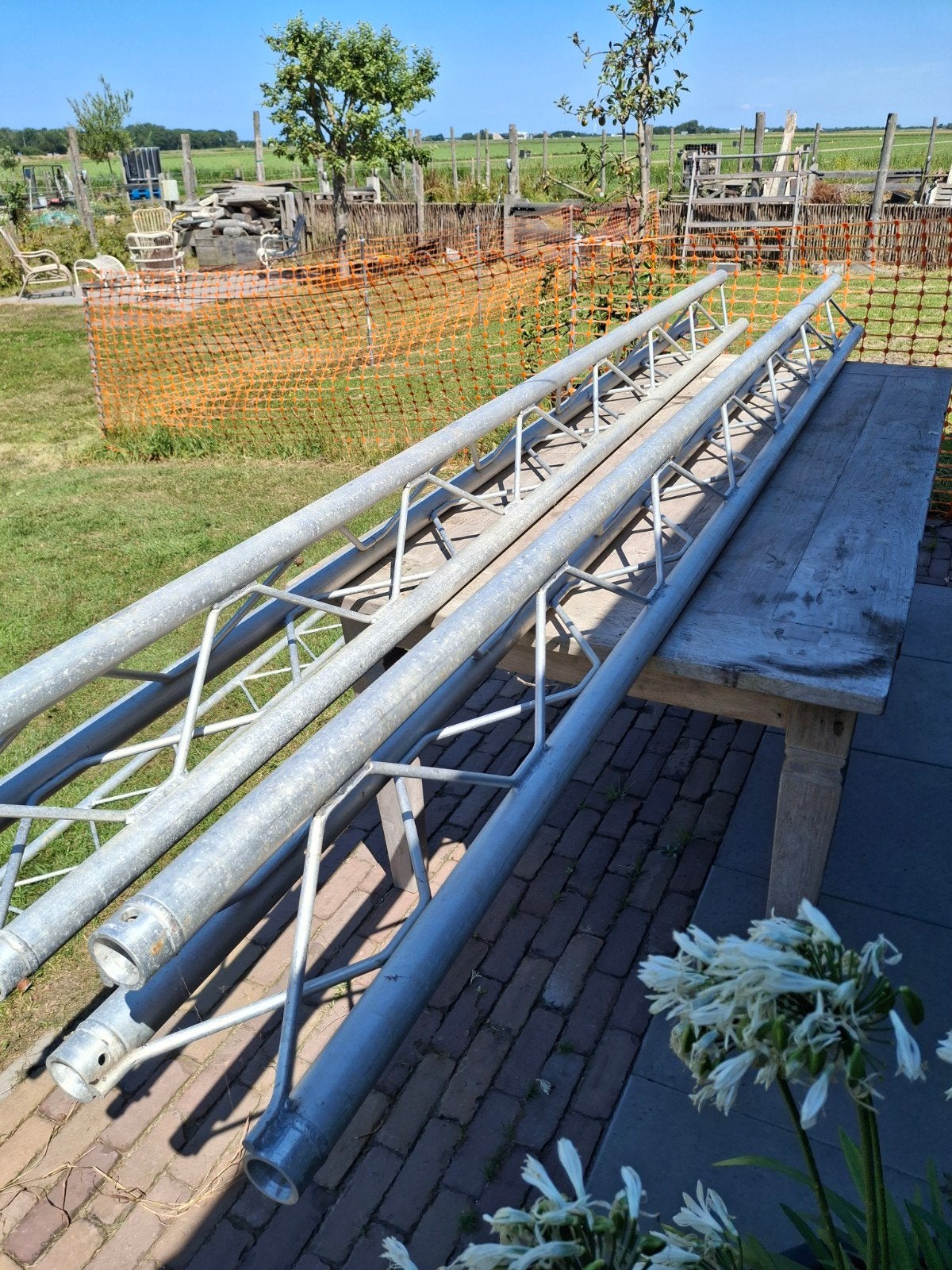 Truss constructie met statieven en eitjes, Ophalen, Gebruikt