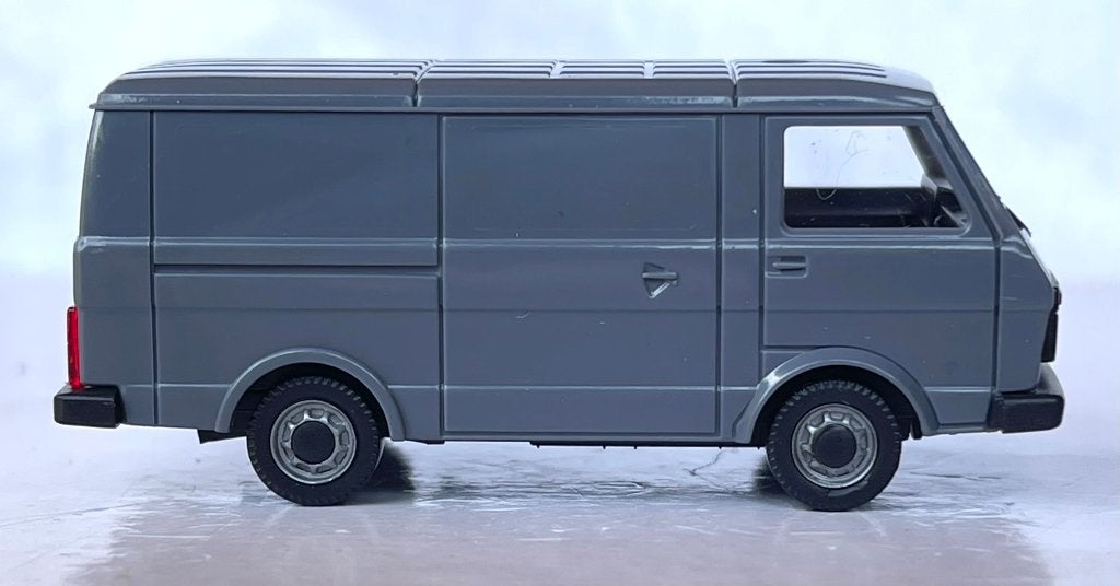 AMW 3070: Volkswagen LT 28, Ophalen of Verzenden, Zo goed als nieuw, Auto, AWM