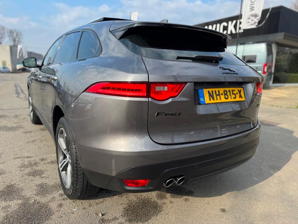 Jaguar F-PACE 2.0 Portfolio AWD 20d PANO LED 180pk, Automaat, Gebruikt, 4 cilinders, Bi-Xenon koplampen