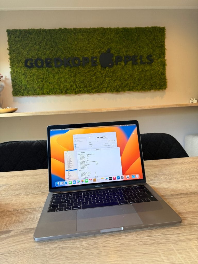 MacBook Pro 2017 13 inch i5 8GB 256GB Space Grey, Support@apple.com, Ophalen, MacBook Pro, Apple
