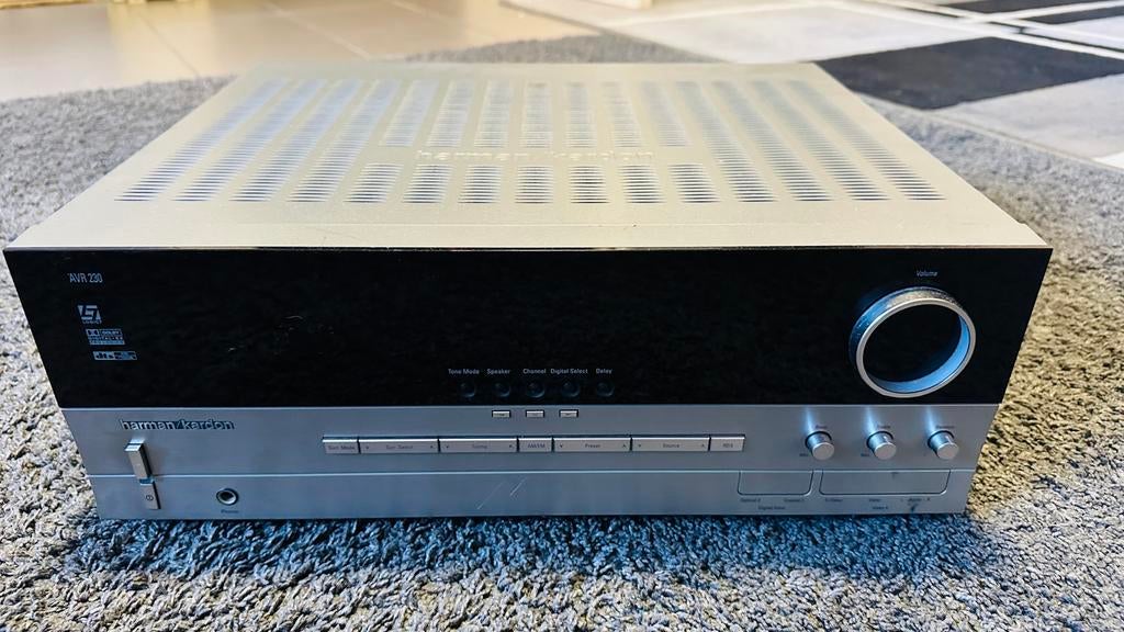 Harman kardon MODEL NO. AVR 230/230, Ophalen of Verzenden, Zo goed als nieuw, 120 watt of meer, Overige merken