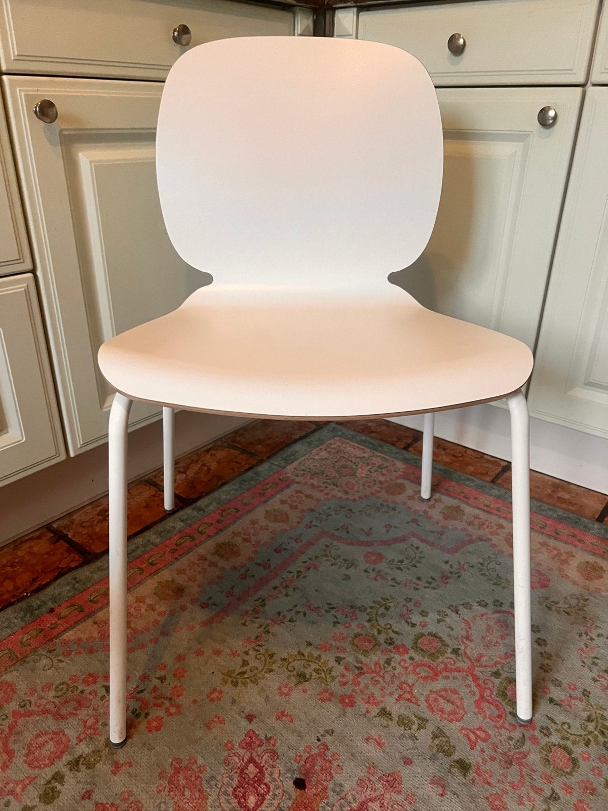 3 nette witte Svenbertil stoelen,opstapelbaar, Ophalen, Zo goed als nieuw, Wit, Drie