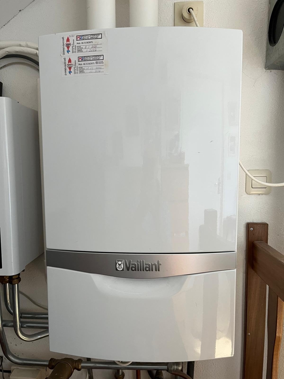 Goed onderhouden Vaillant ketel 2014, Ophalen, Gebruikt, Aardgas, 100 liter of meer