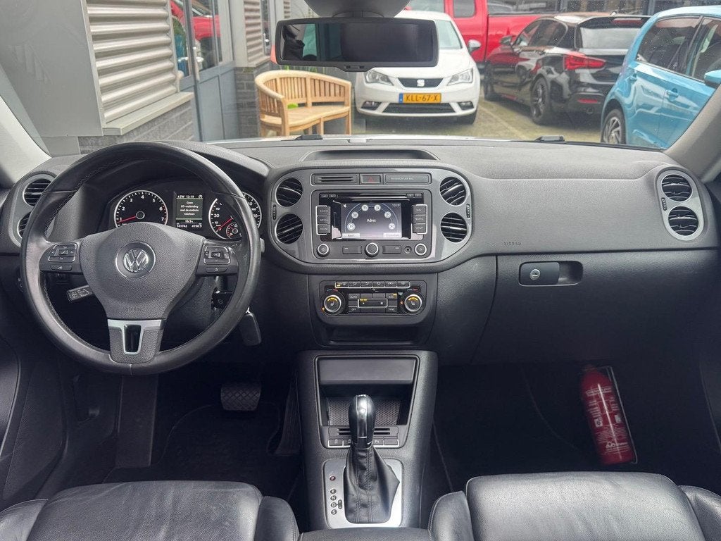 Volkswagen Tiguan 1.4 TSI Style Clima Leder Panorama Camera, Euro 5, Zwart, 4 cilinders, 160 pk