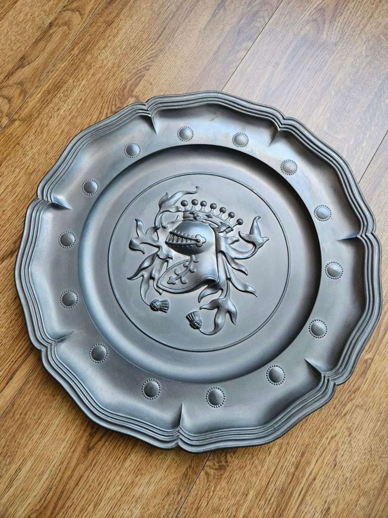 Tinnen bord groot, Ophalen