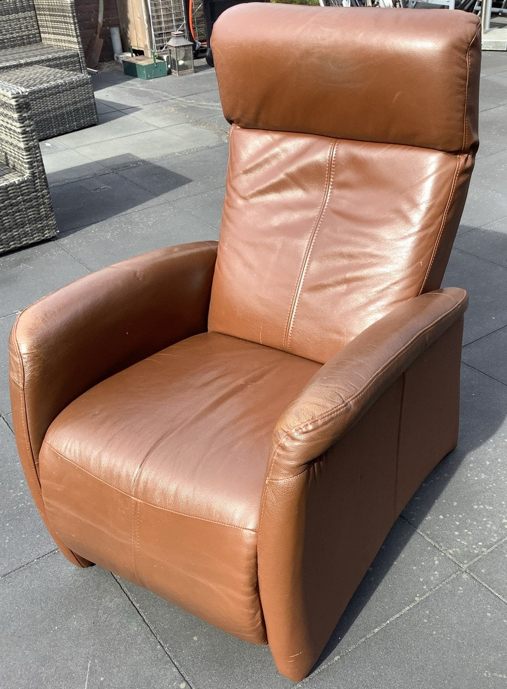 Bruine leren relaxfauteuil - Comfortabel en verstelbaar, Ophalen, Gebruikt, Leer, 50 tot 75 cm