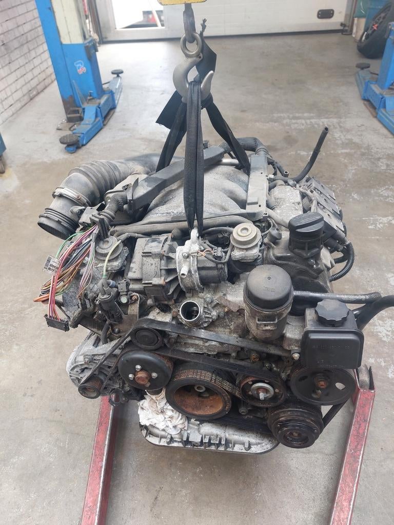 Mercedes clk w208 motor 320 benzine  code 112940  bj 2001, Auto-onderdelen, Ophalen of Verzenden