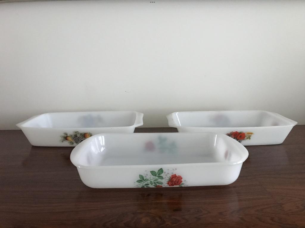 Arcopal 3 x ovenschotel ovenschaal fruits de France  rozen, Ophalen of Verzenden, Overige stijlen, Glas, Schaal of Schalen