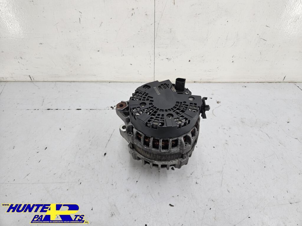 Dynamo Volvo XC90 II 2.0 D5 AWD Momentum ('14-'22) 30659580, Auto-onderdelen, Gebruikt, Ophalen of Verzenden, Volvo