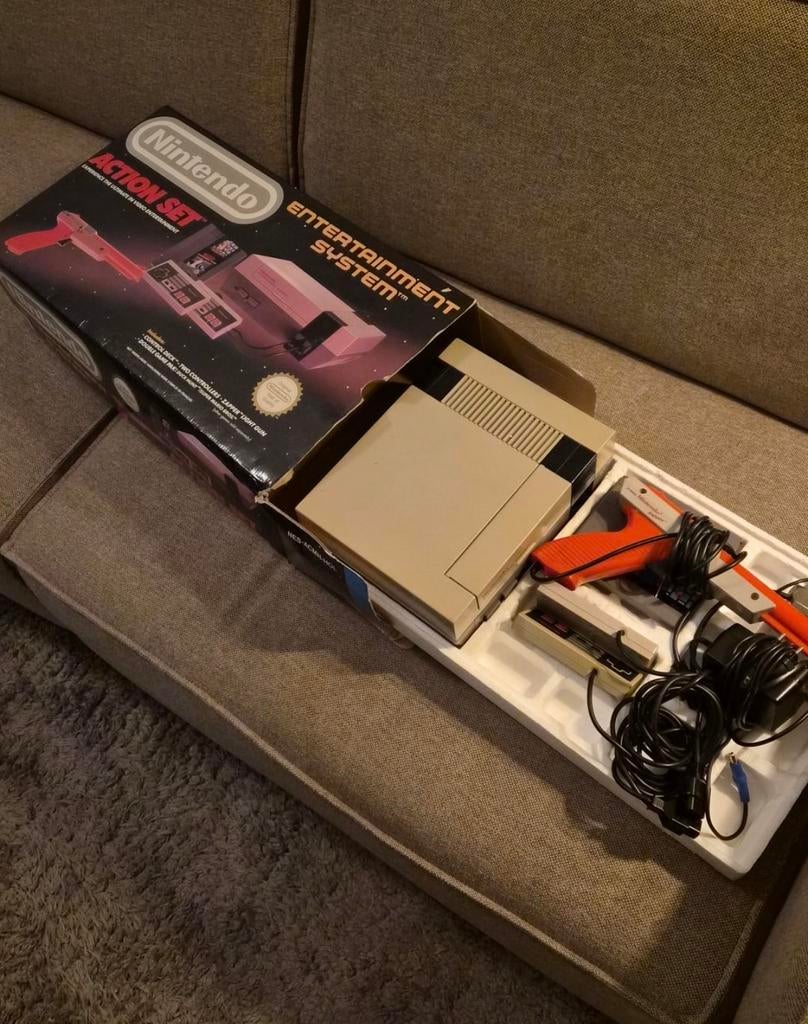 Nintendo NES Collectie: Console, Games Compleet & Los, Avontuur en Actie, Gebruikt, 2 spelers, Eén computer