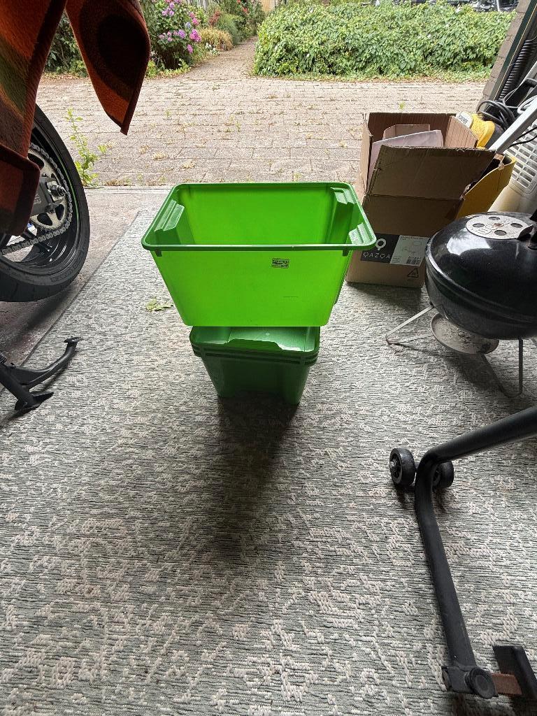 Voorraad bakken., Minder dan 50 cm, Ophalen of Verzenden, Zo goed als nieuw, Minder dan 40 cm