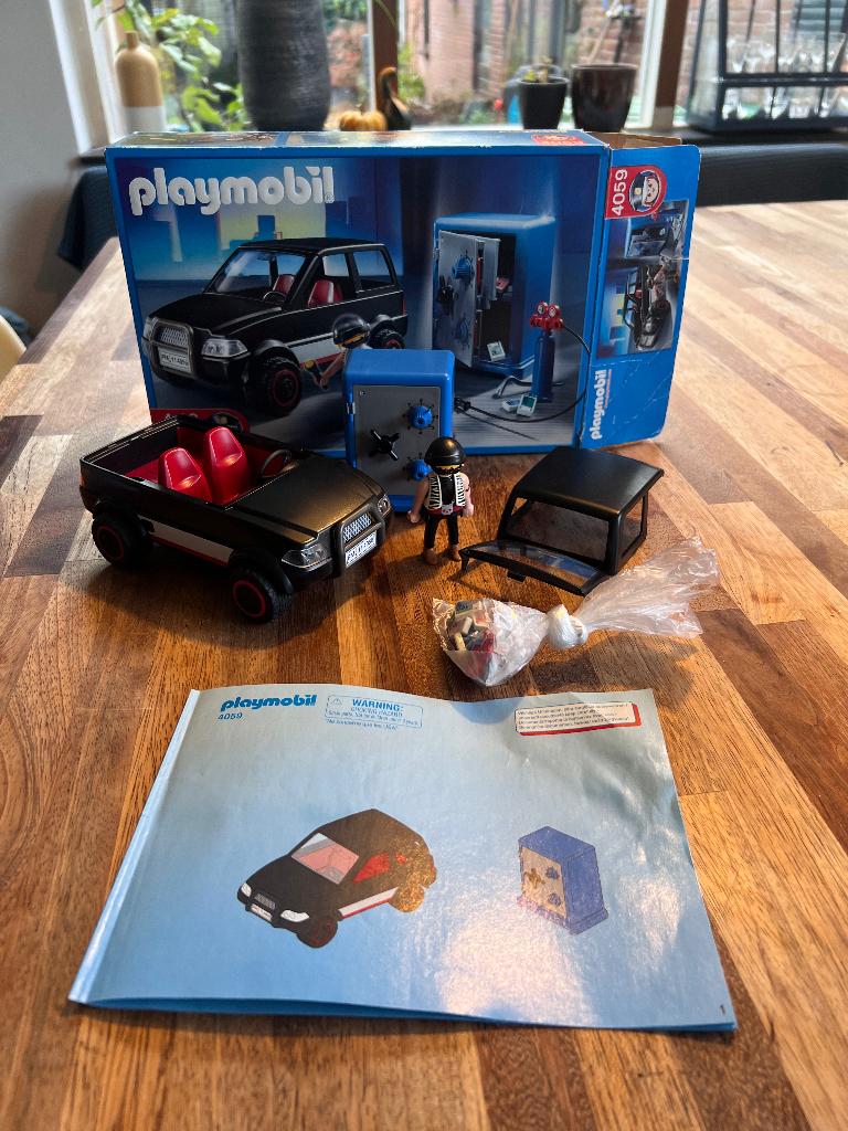 Playmobil - Brandkastkraker met vluchtauto - 4059, Ophalen of Verzenden, Gebruikt, Complete set