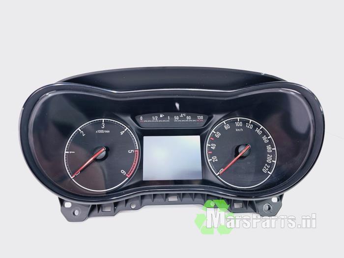 Kilometerteller KM van een Opel Corsa, Gebruikt, -, -, Opel