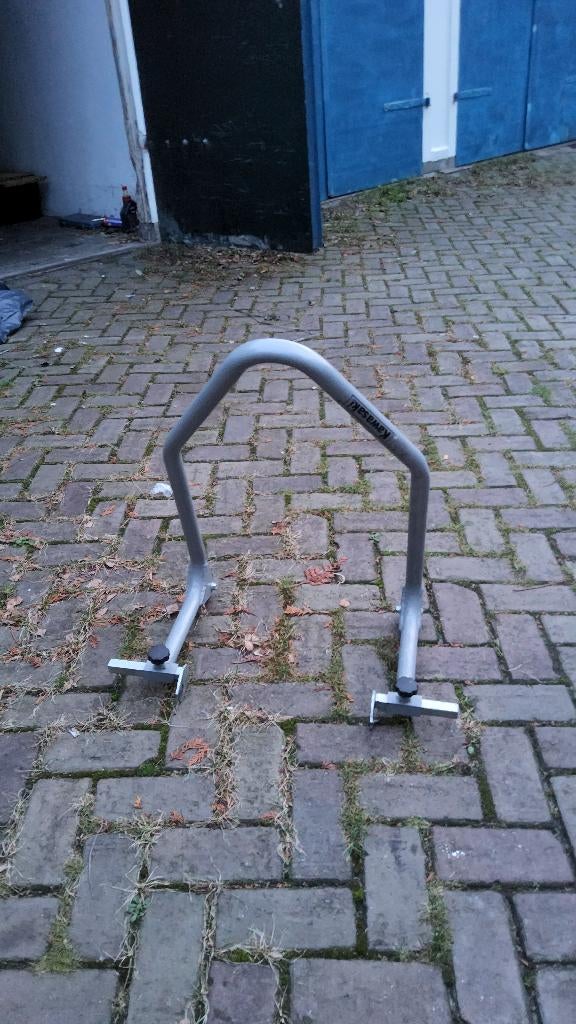 Originele Kawasaki achterwiel paddock stand, Motoren, Accessoires | Onderhoudsmiddelen, Ophalen