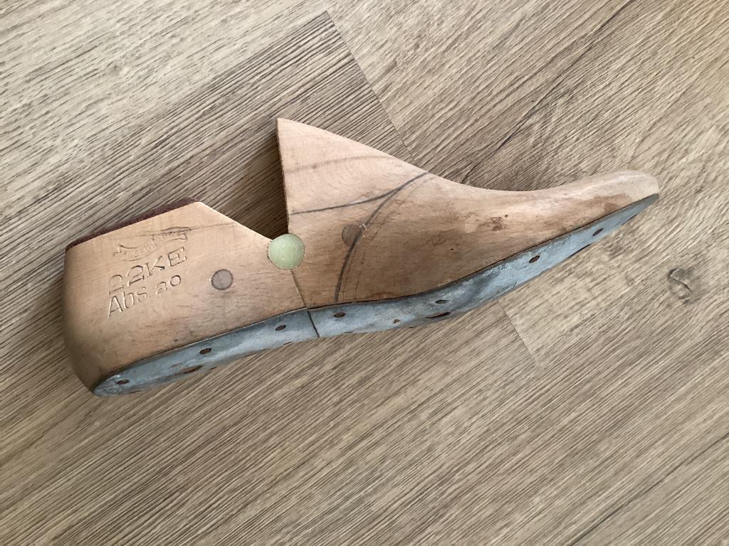 oude schoenleesten bieden vanaf € 25,00, Ophalen