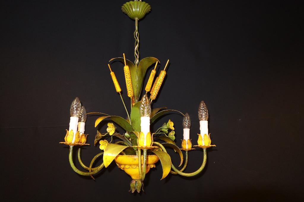 Italiaanse korenaren kroonluchter met 6 kaarslampen, Huis en Inrichting, Lampen | Kroonluchters, Ophalen