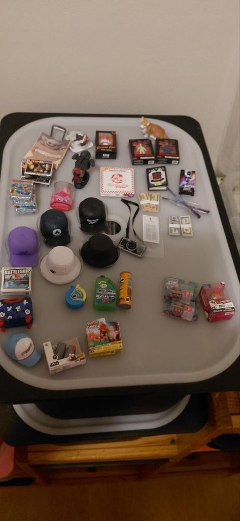Mini brands, Ophalen of Verzenden, Zo goed als nieuw