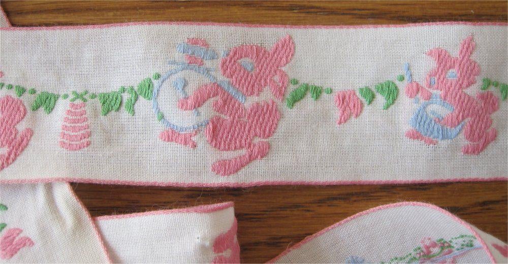 Sierband, kant (3 meter, 3,5 cm breed) met roze konijntjes, Ophalen of Verzenden, Nieuw, Kant