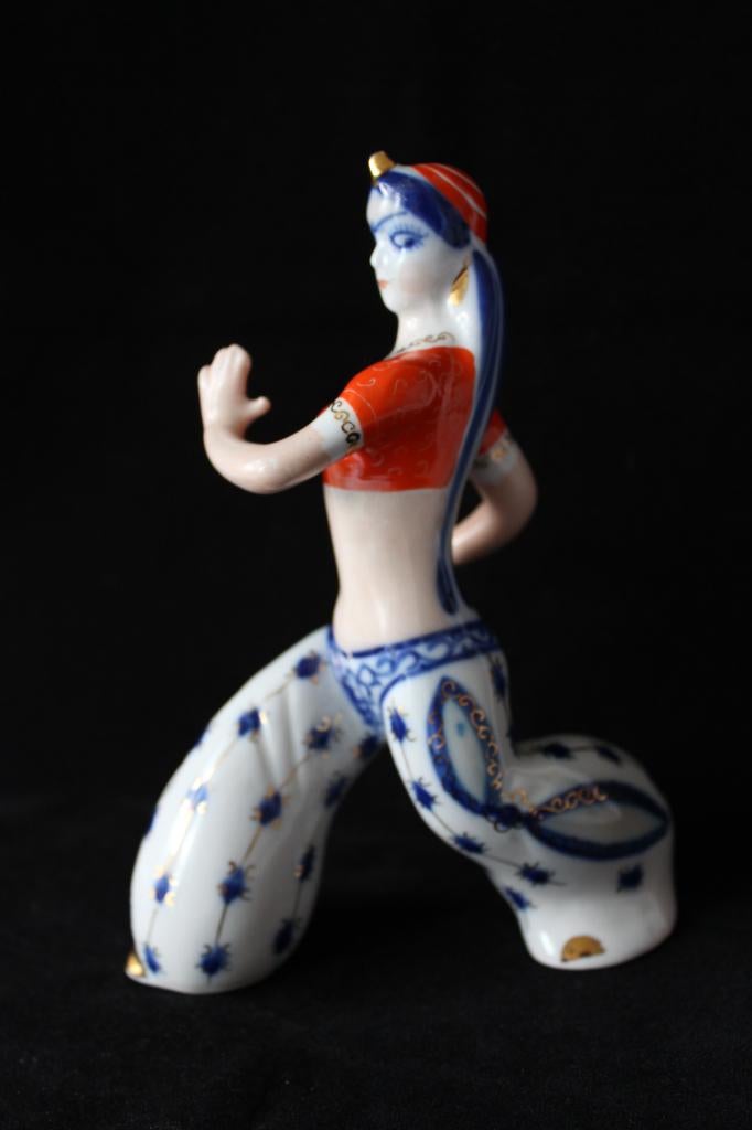 Vintage Korosten USSR porseleinen figurine c 1970, Ophalen of Verzenden