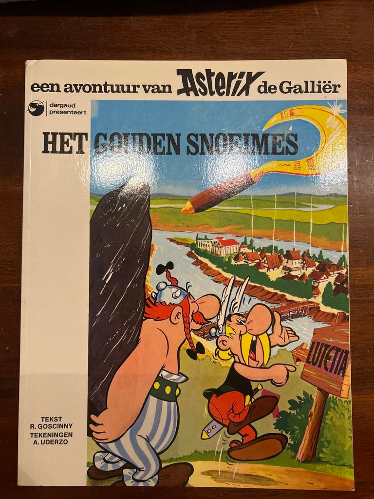 Asterix - Het Gouden Snoeimes - Stripboek, Boeken, Stripboeken, Eén stripboek, Ophalen of Verzenden, Gelezen