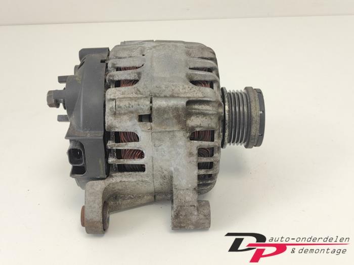 Dynamo van een Opel Insignia, Gebruikt, -, -, Opel