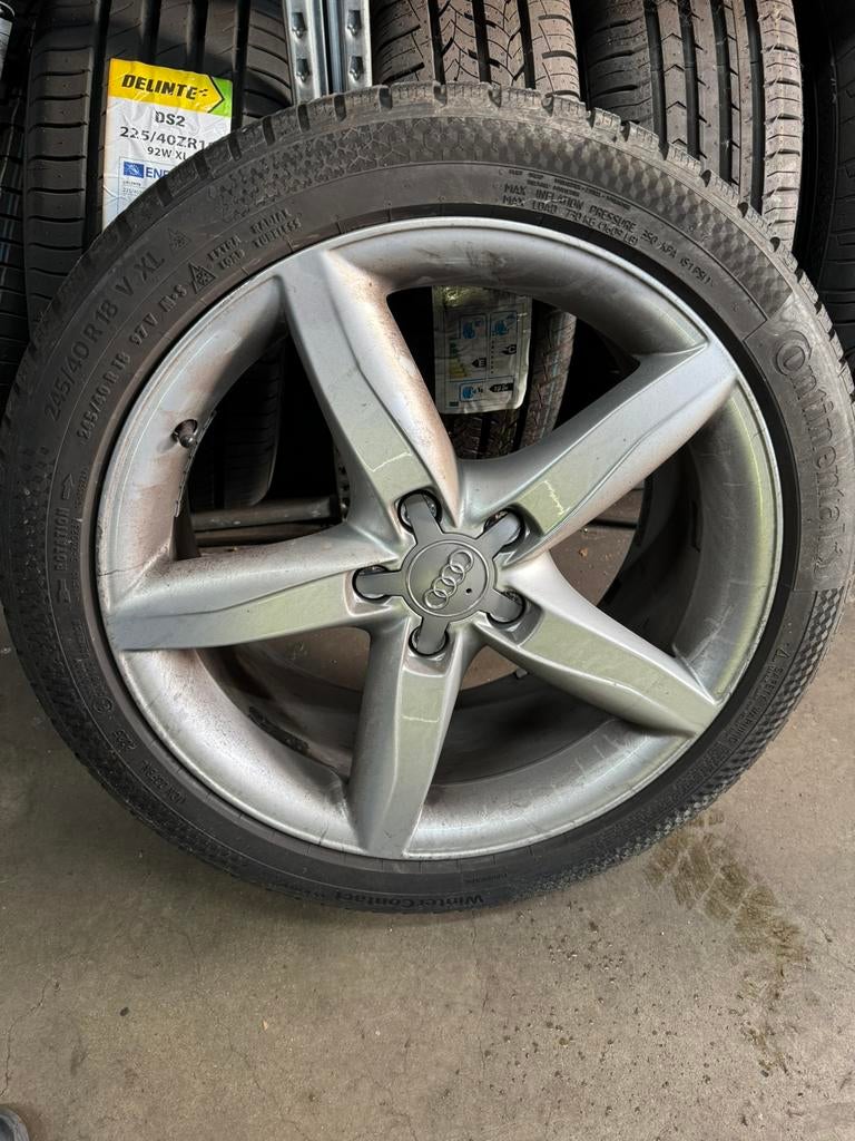 Audi velgen 18 inch - Continental winterbanden NIEUW, Auto-onderdelen, Banden en Velgen, Ophalen, 18 inch, 245 mm, Banden en Velgen