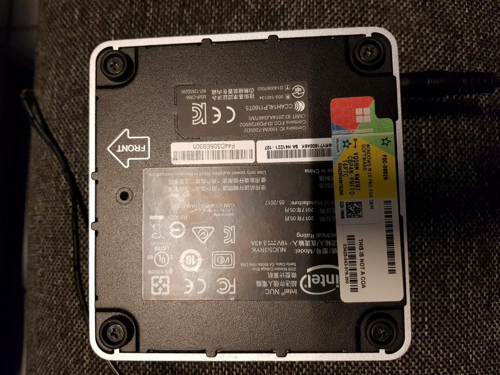Intel NUC 5I3RYK Mini PC, Computers en Software, Desktop Pc's, Gebruikt, Intel, Onbekend, Ophalen of Verzenden