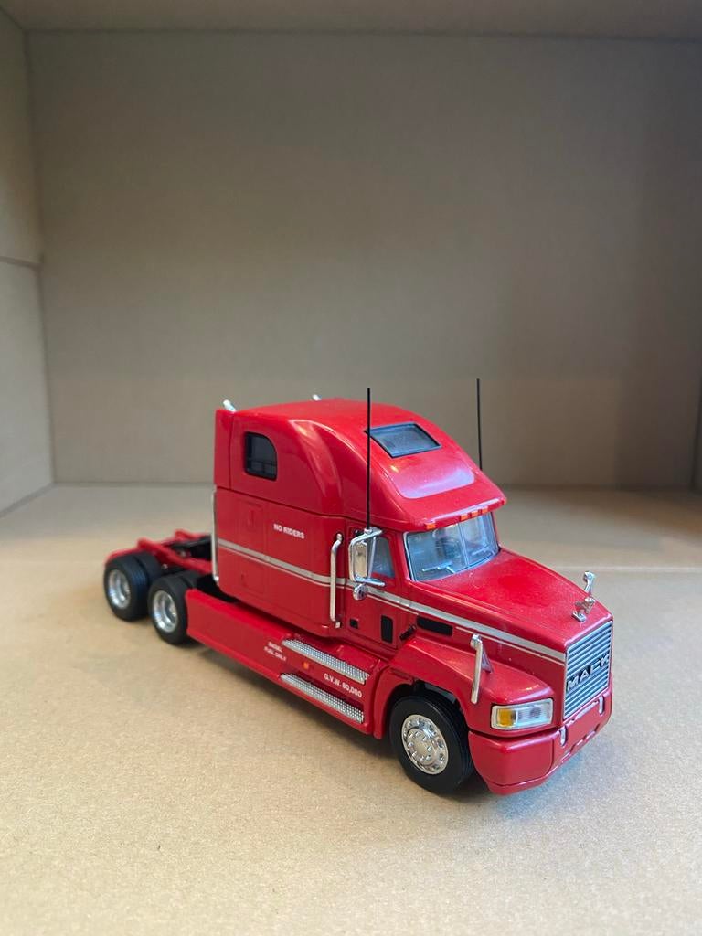 Matchbox Mack CH600 - Models of Yesteryear, Overige merken, 1:50 of kleiner, Ophalen of Verzenden, Zo goed als nieuw