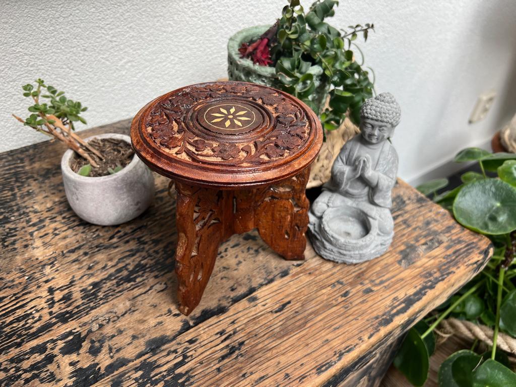 Houtsnijwerk altaar tafeltje India teak of voor planten, Ophalen of Verzenden