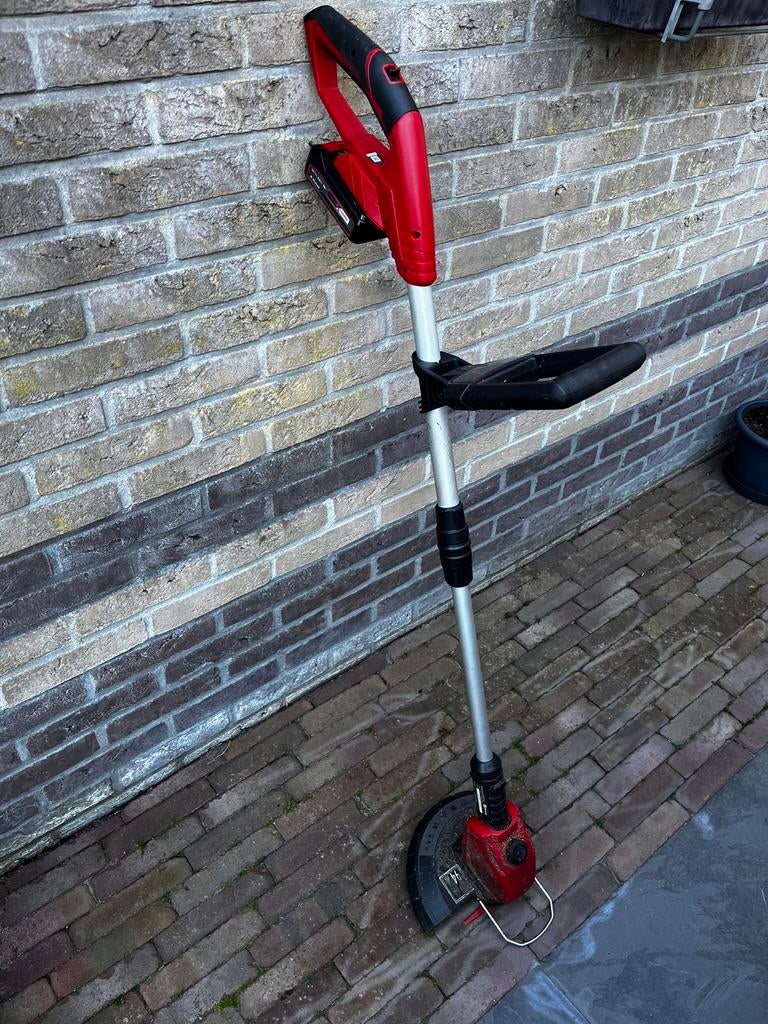Einhell GE-CT accu grastrimmer 1 jaar oud, Tuin en Terras, Ophalen, Zo goed als nieuw, Accu