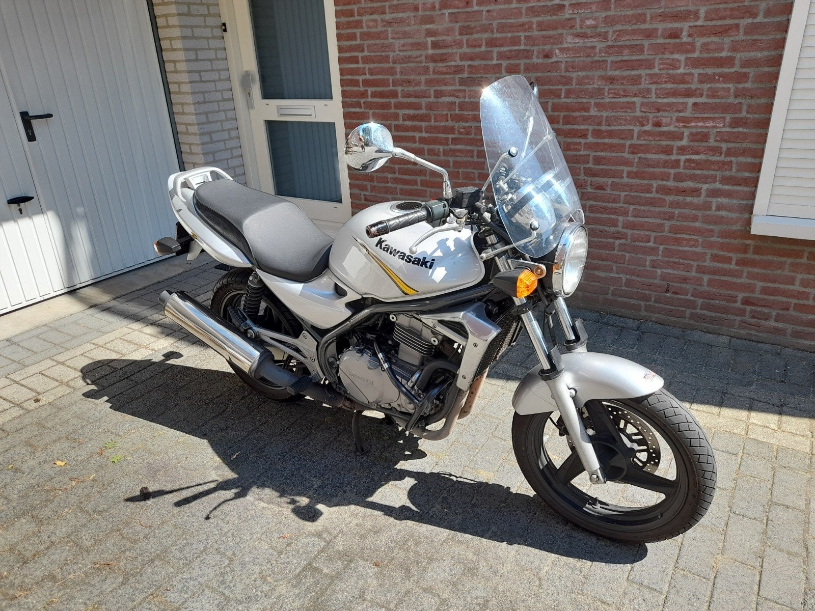 Kawasaki ER5 (500cc, 37 kw, bj 2003)., Ophalen
