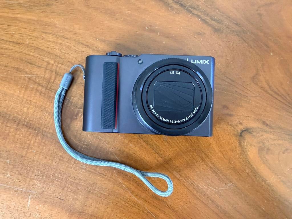 Panasonic Lumix DC-ZS200 (TZ200) zwart, Ophalen of Verzenden, Zo goed als nieuw, Overige Merken, 8 keer of meer