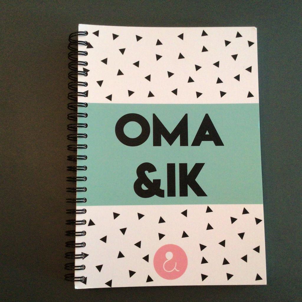Oma&ik - Invulboek, Boeken, Ophalen of Verzenden, Zo goed als nieuw, I.M. van Zuthem