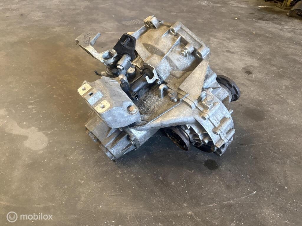 6-versnellingsbak Volkswagen Scirocco III 1.4 TSI (08-'12), Auto-onderdelen, Gebruikt, Volkswagen, Volkswagen AG, Ophalen of Verzenden