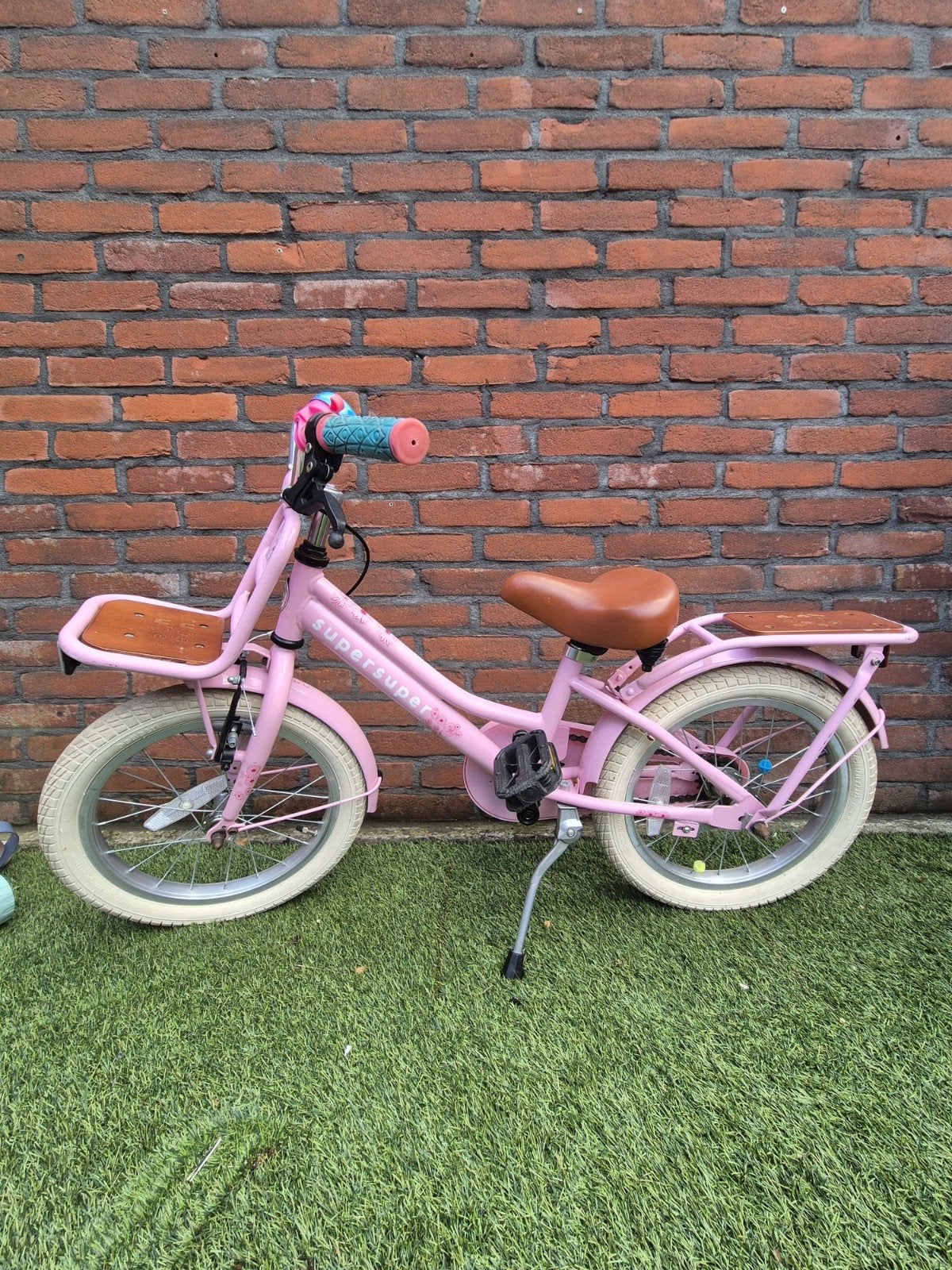 SuperSuper kinderfiets 16 inch met zijwieltjes, Ophalen, Zijwieltjes, SuperSuper, 16 tot 20 inch