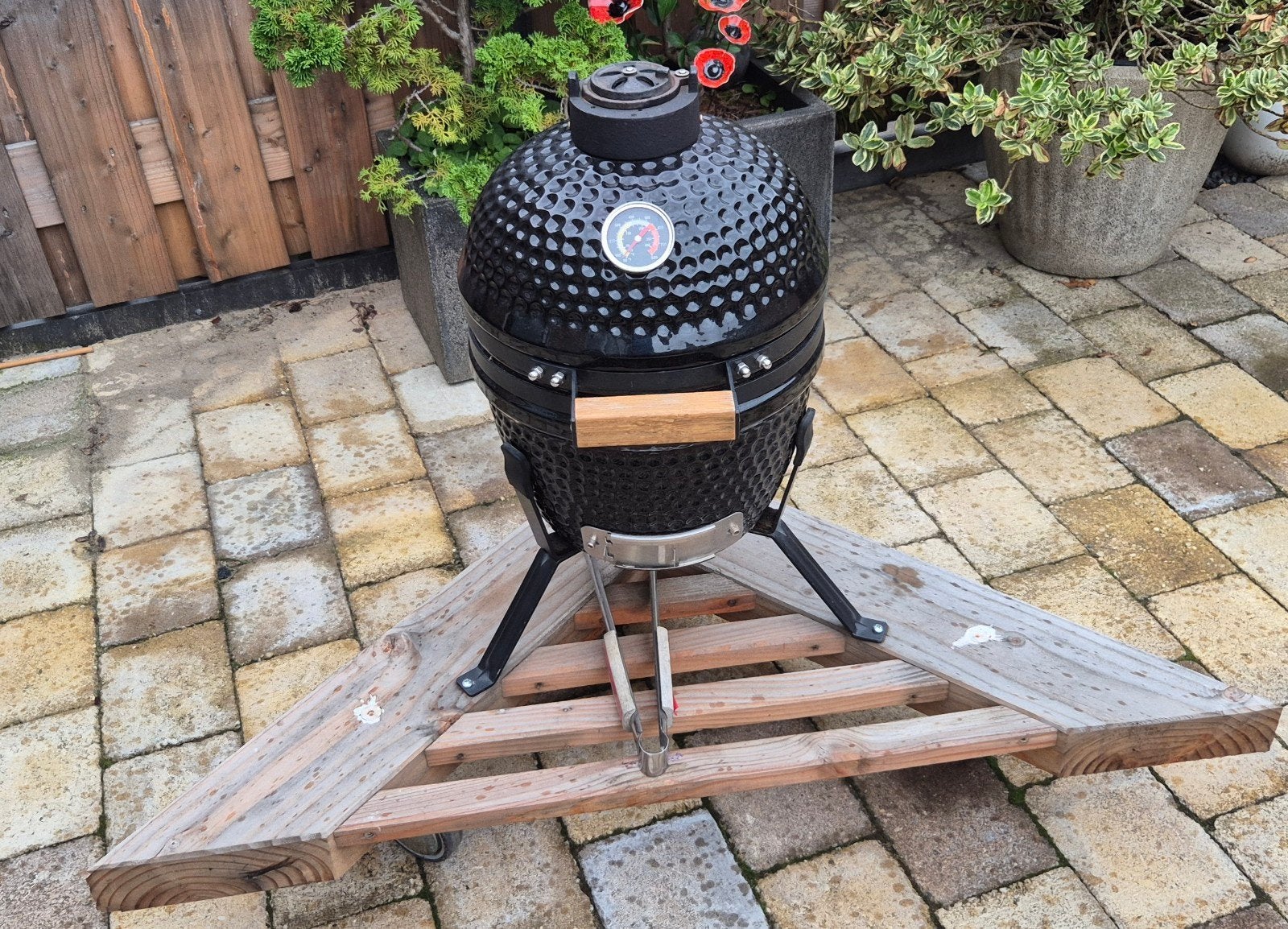Kamado BBQ - Zwart, Compact en Gebruiksklaar, Ophalen, Gebruikt, Onbekend