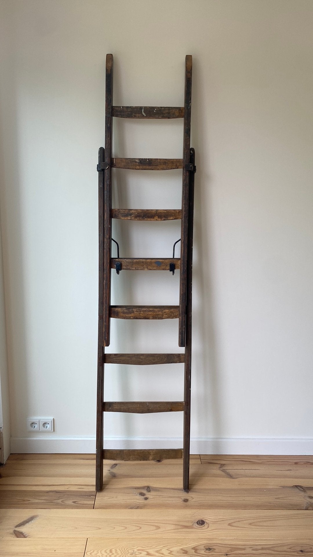 Oude houten ladder, Doe-het-zelf en Verbouw, Ladders en Trappen, Ophalen, Zo goed als nieuw